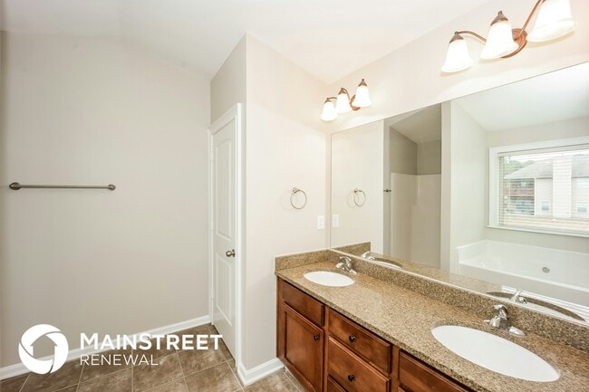 Building Photo - 217 Chert Way