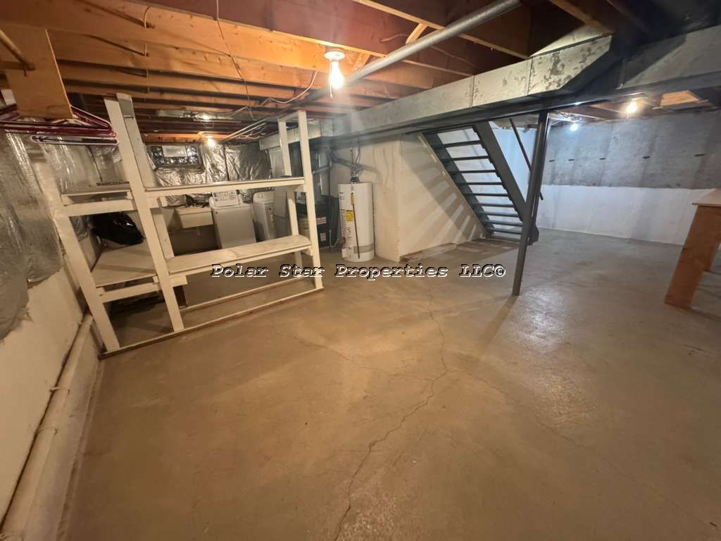 Building Photo - 767 Robin Rd