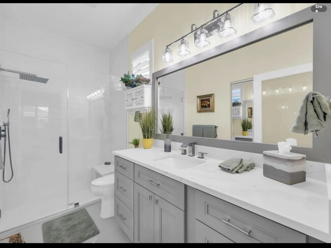 Building Photo - 253 SW Coconut Key Way