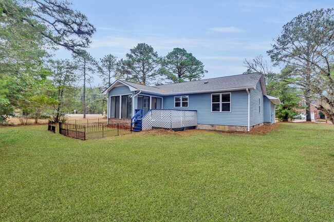 Building Photo - 1106 Navidad Bank Ct