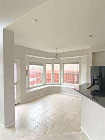 Building Photo - 9300 Hunter Chase Dr