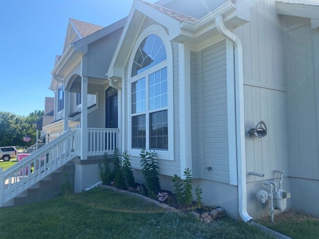 Building Photo - 15350 NW 127th St