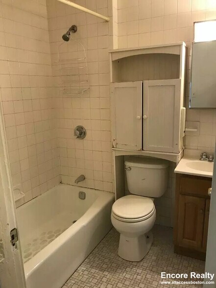 Building Photo - 9 Fulkerson St