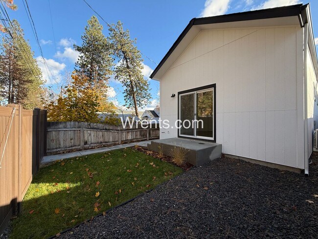 Building Photo - New Build Duplex