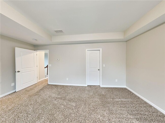 Building Photo - 4903 Heritage Cir