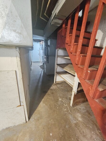 Building Photo - 2601 N Heald St