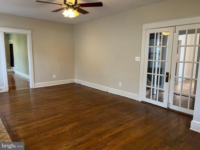 Building Photo - 2237 N Wakefield St