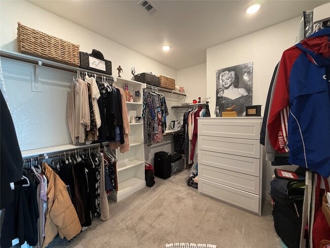 Building Photo - 9840 El Colina Dr