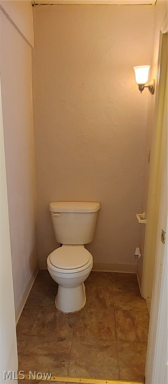 Building Photo - 956 Grant Ave