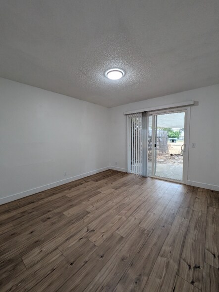 Building Photo - 341 Table Mountain Blvd