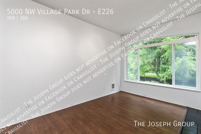 Building Photo - 5000 NW Village Park Dr