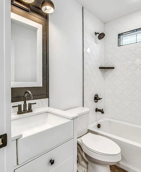 Building Photo - 1615 Cahal Ave