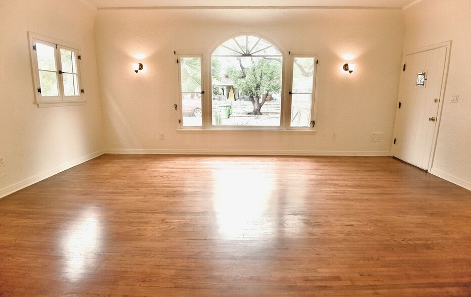 Living Room with Large Windows - 4755 Wiota St