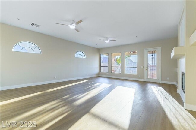 Building Photo - Amazing single story 3-bedroom home with A...