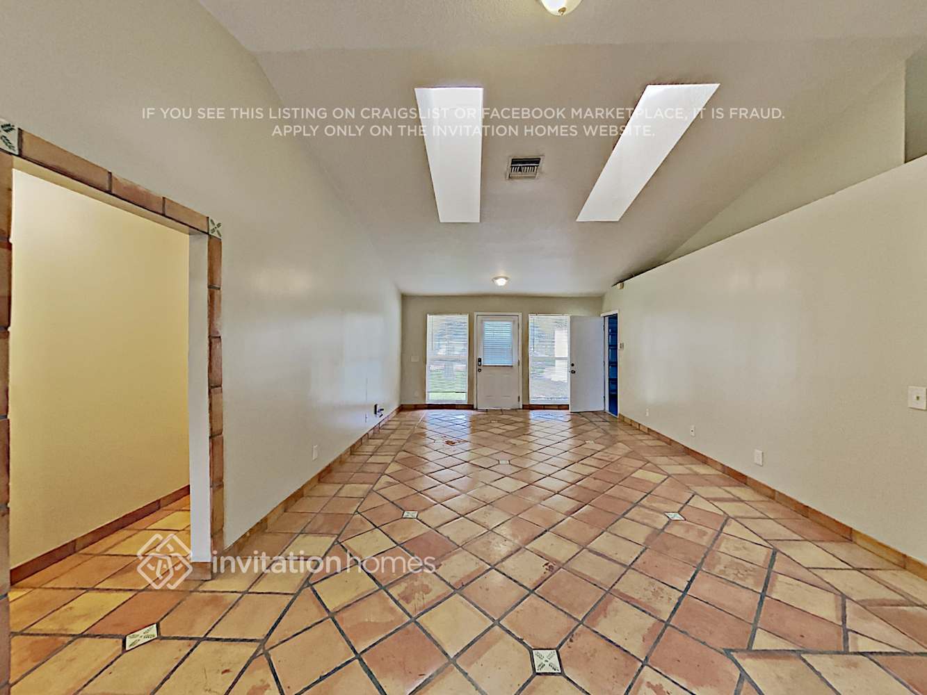 Building Photo - 6229 Ungerer St