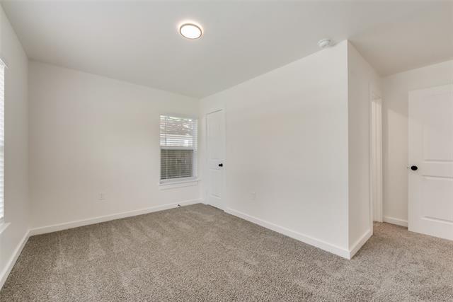 Building Photo - 407 E Lamar St