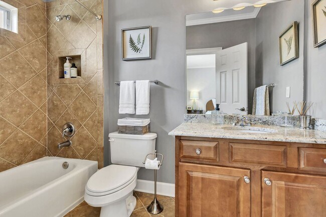 Building Photo - Fully Furnished 4 Bedroom, 3.5 Bath w/ 3 Car Garage and Unfinished Basement in Governors Club