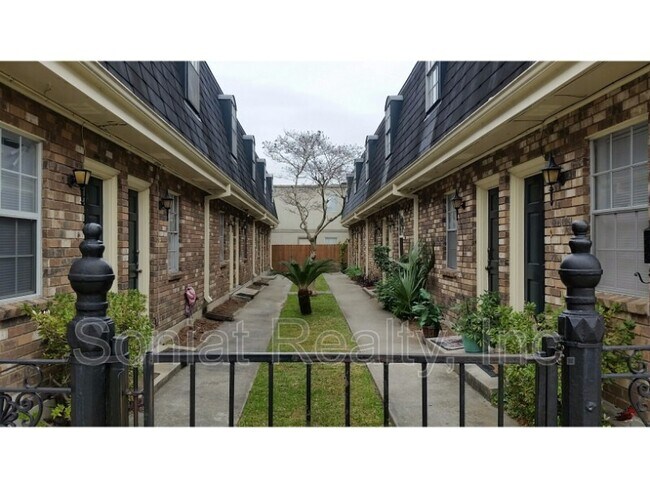 Primary Photo - 3029 16th Street, Unit C