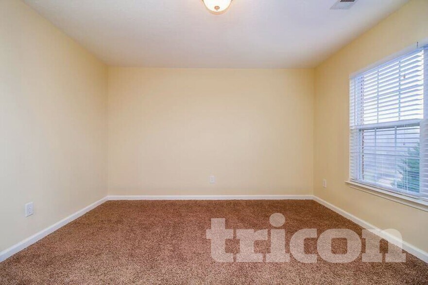 Building Photo - 100 Havenwood Ct