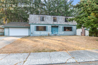 Building Photo - Bright 4-Bed Home in Oak Harbor with Spaci...