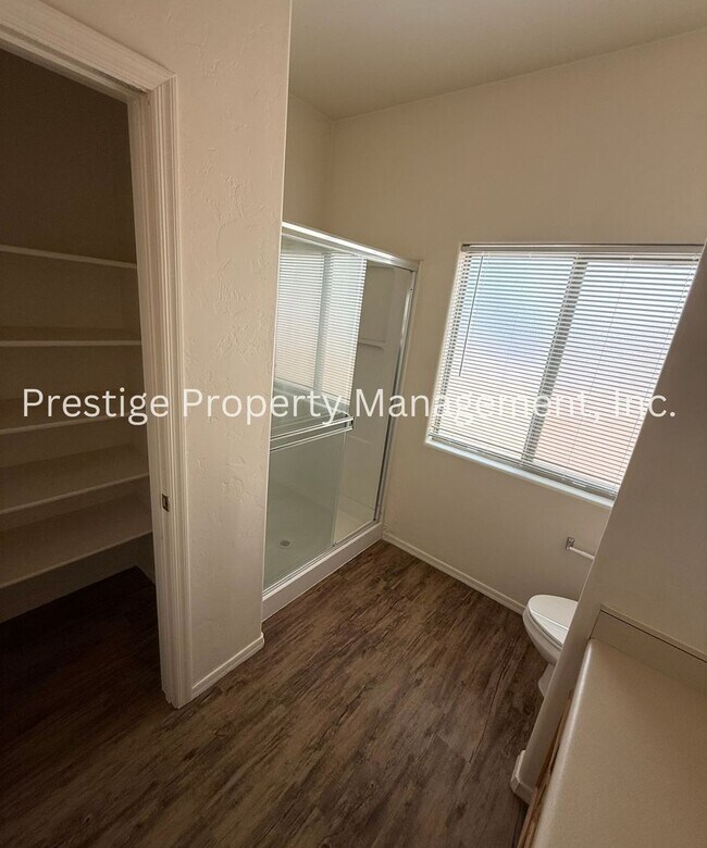 Building Photo - Sahuarita Gem Call Now