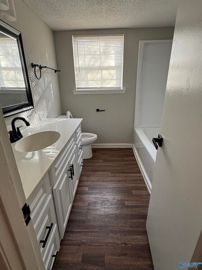 Building Photo - 3213 Clifford Rd NW