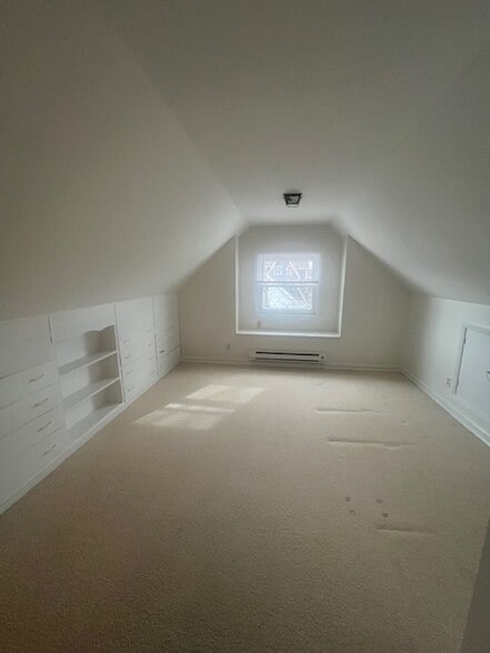 Building Photo - 125 Morrison Ave