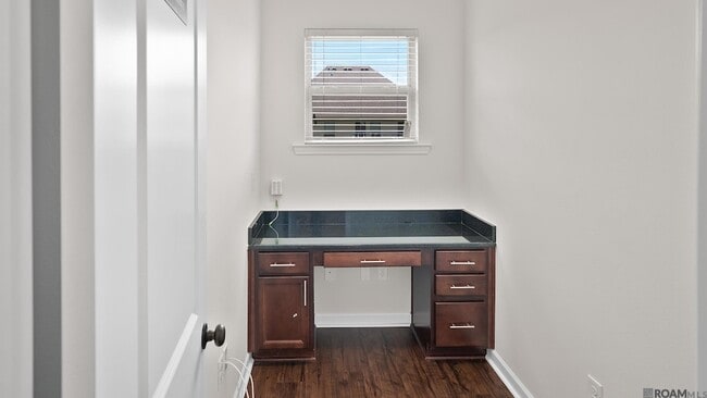 Building Photo - 1045 Gentle Wind Dr