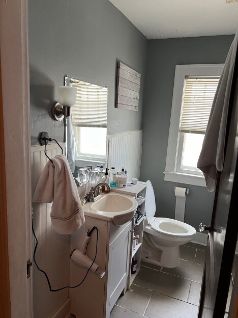 Building Photo - 5538 N College Ave