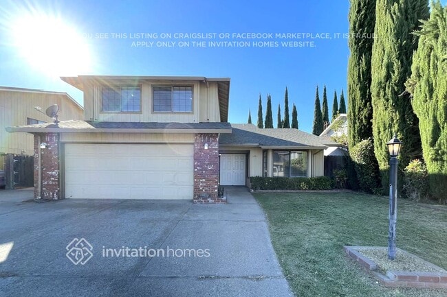 Building Photo - 1241 Countryside Ln