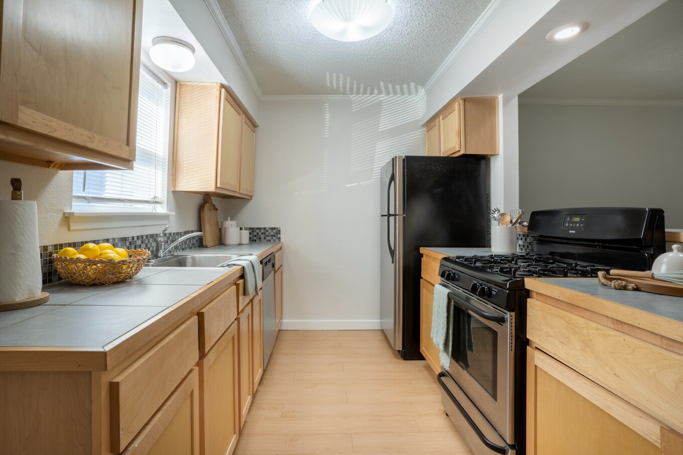 Building Photo - 2601 Penny Ln