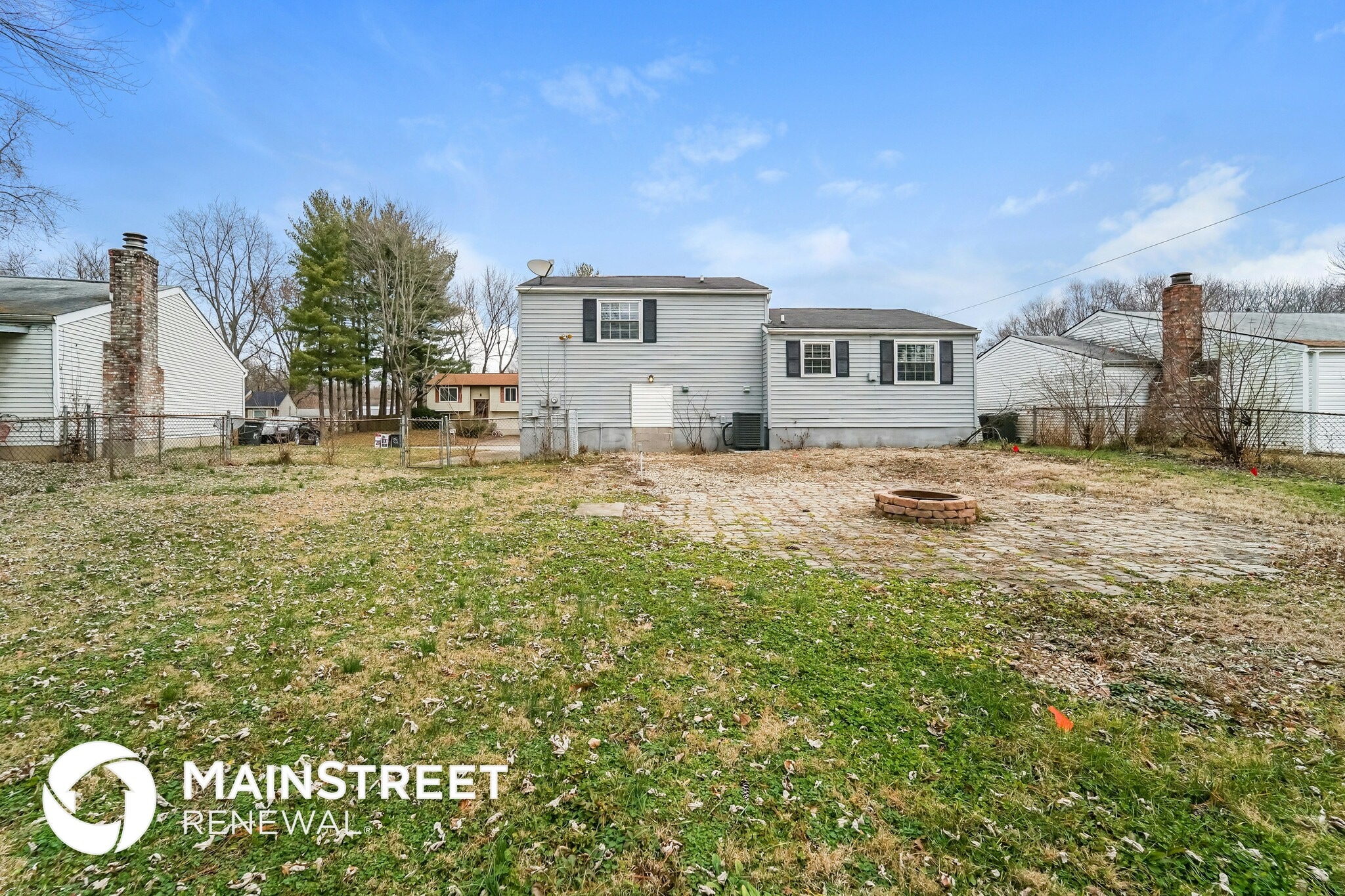 Building Photo - 731 Saratoga Dr