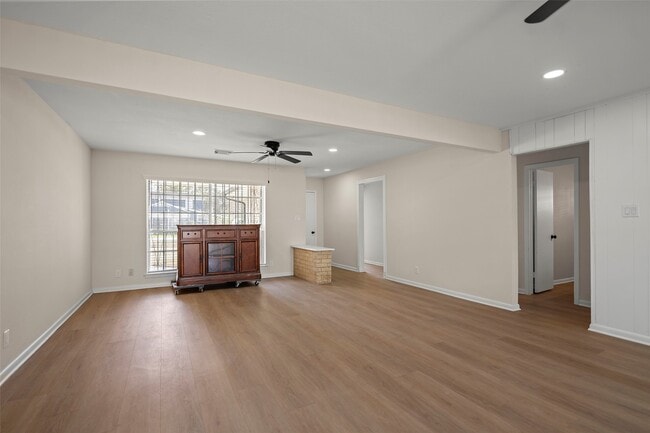 Building Photo - 3613 Crandon St