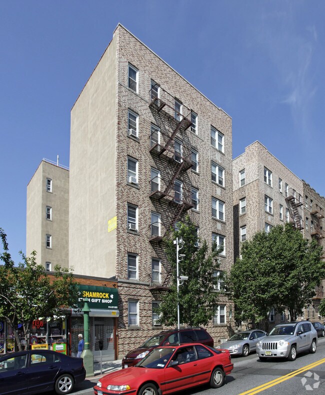 919921 McLean Ave 919921 McLean Ave Yonkers NY 10704 Apartment Finder