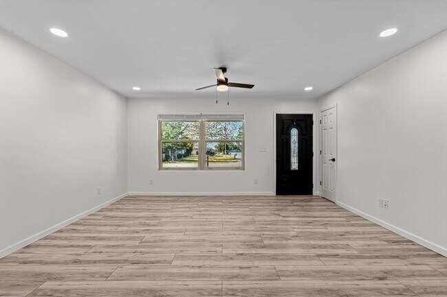 Building Photo - 1801 Georgia Ct