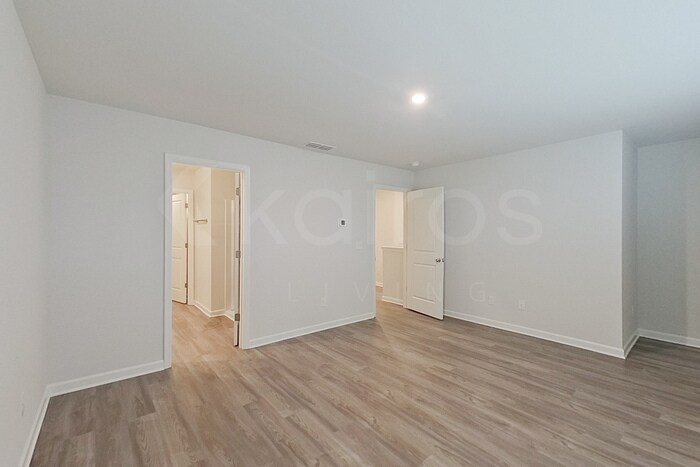 Building Photo - 345 Ironwood Ct