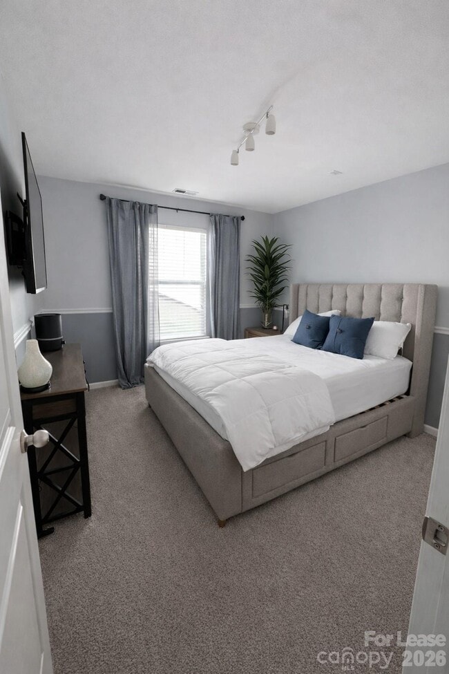 Building Photo - 16732 Prairie Falcon Ln