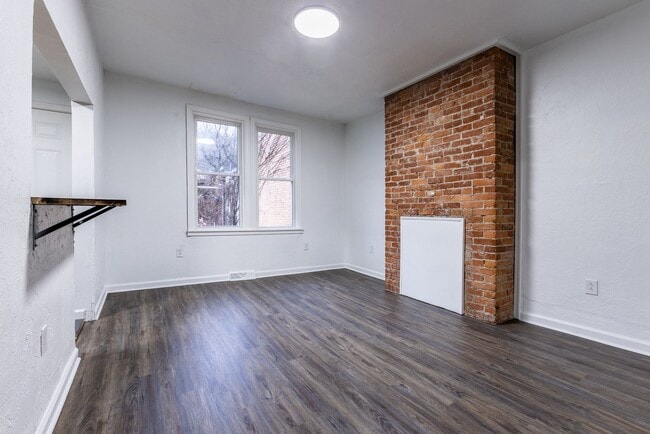 Building Photo - 1107 Arlington Ave