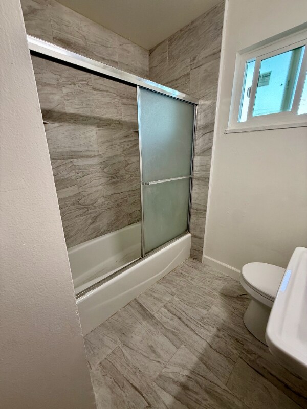 Building Photo - 2322 Mammoth Dr