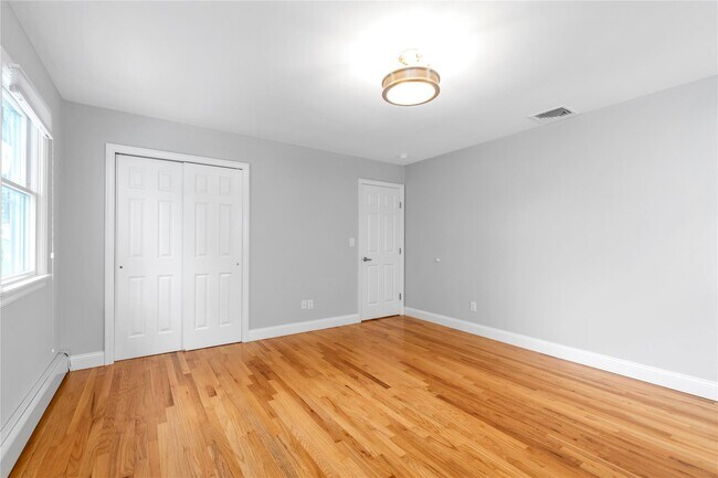 Building Photo - 38 Dunes Ln