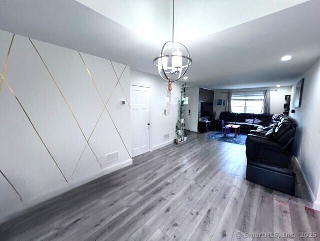 Building Photo - 309 Old Village Cir