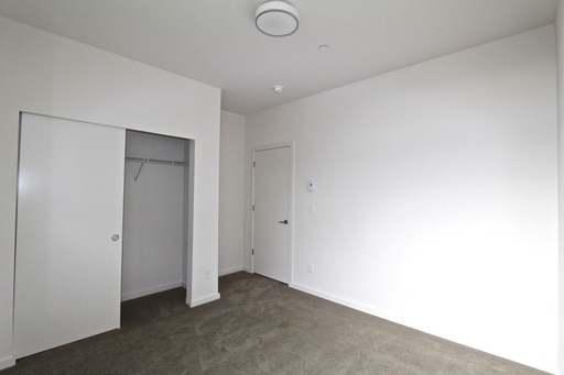 Building Photo - Open House Saturday! Stunning Modern Crown Hill Townhouse!