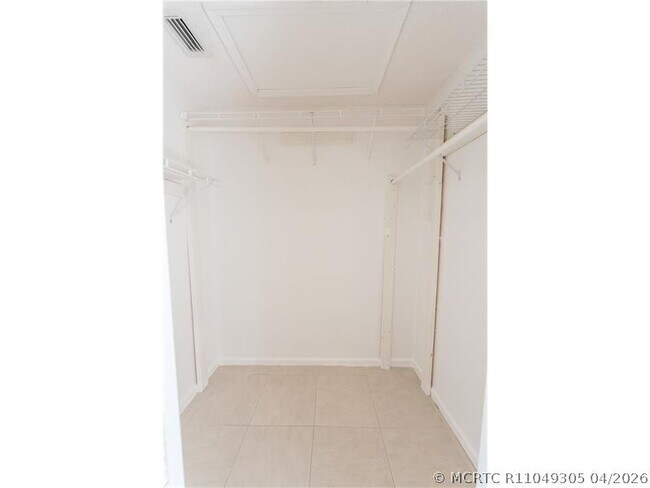 Building Photo - 3150 Leewood Terrace