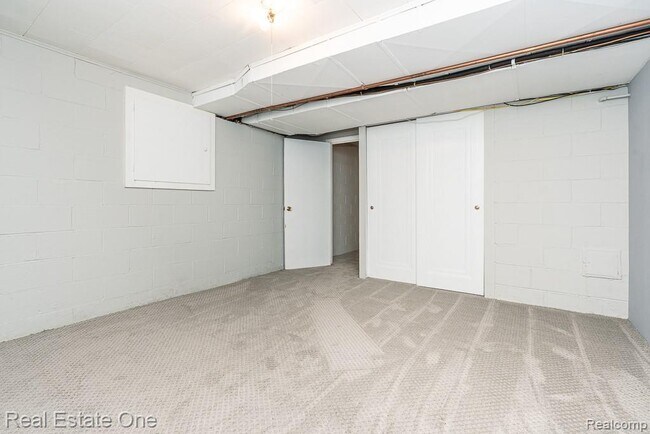 Building Photo - 509 Walbridge Dr