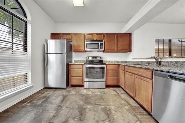 Building Photo - 5102 Wood Creek Ln