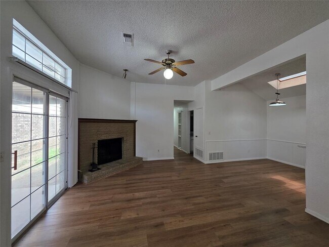 Building Photo - 1306 SW 96th St