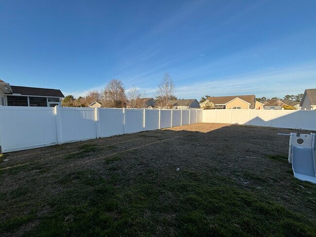 Building Photo - 343 Camrose Wy