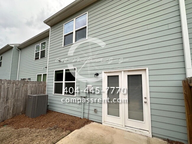 Building Photo - 401 Kings Cross Wy