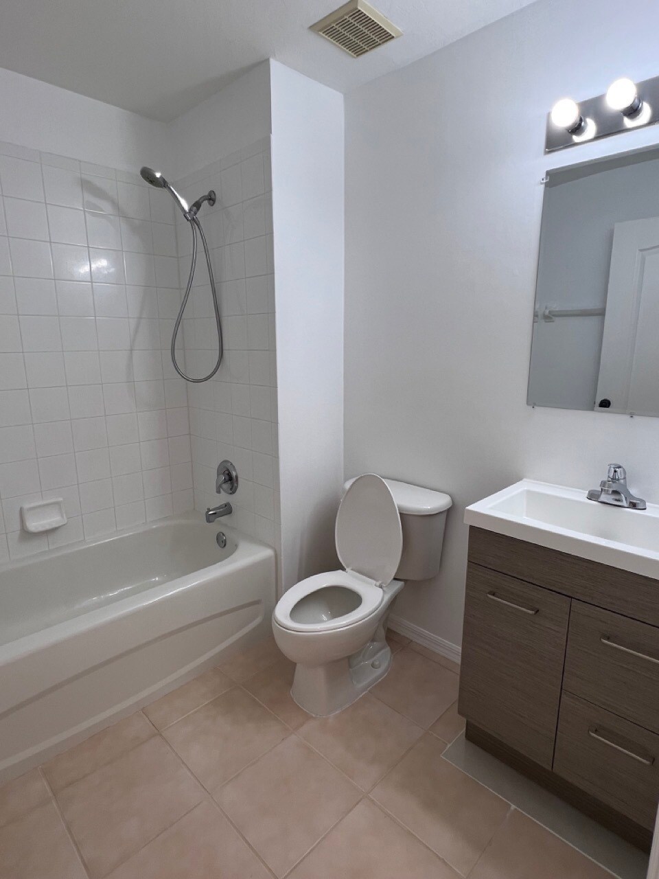 Building Photo - 2845 Cypress Trace Cir