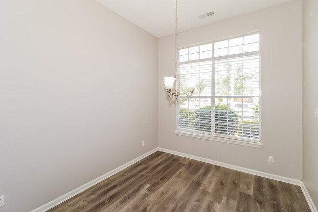Building Photo - 1055 Duomo Cove